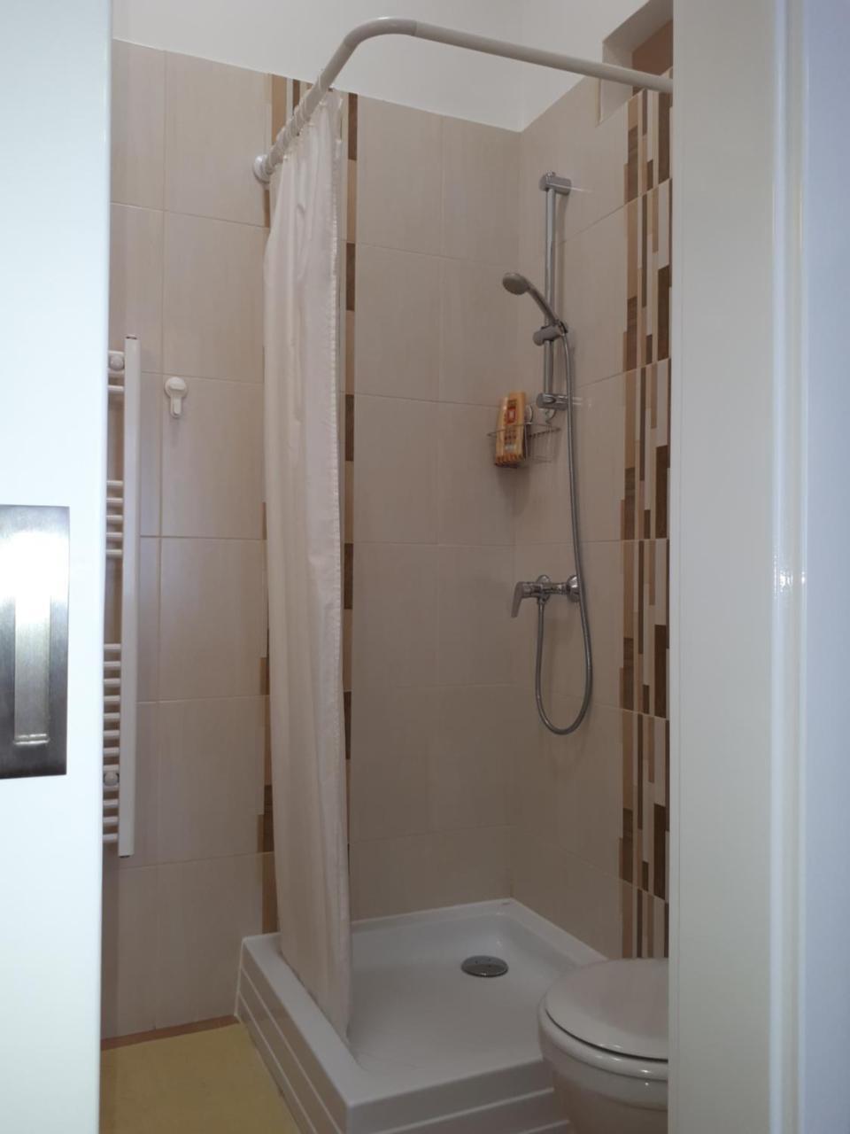 Melinda Apartment Budapest Exteriör bild